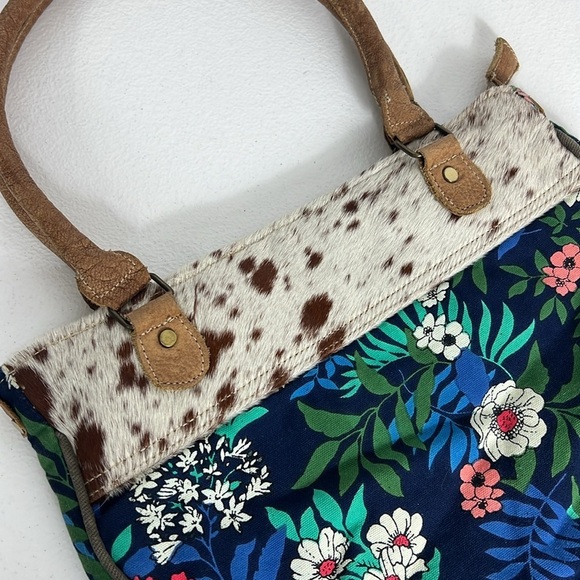 Myra Bag Canvas Floral Print Leather Accents Blue Bag Western - Picture 7 of 13